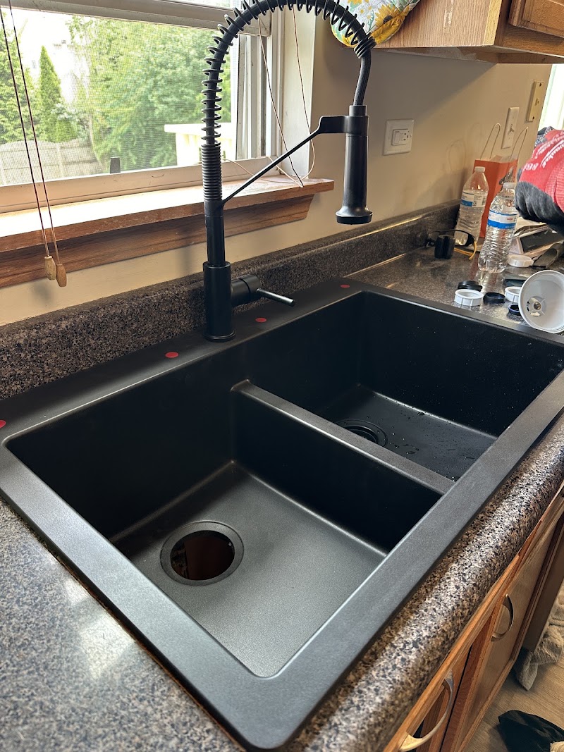 Fam&Build Handyman in Chicago